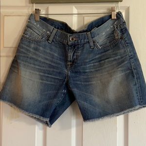 Lucky brand Riley distressed cutoff shorts 8/29